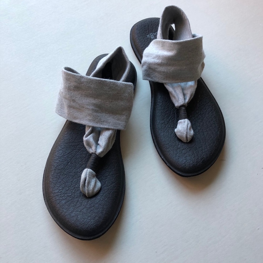 Sanuk Grey Yoga Mat Cloth Sling Sandals